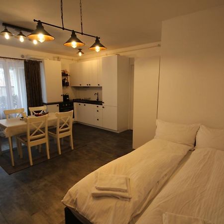 Apartment Francesca mit Parkplatz nähe Altstadt Hermannstadt Exterior foto