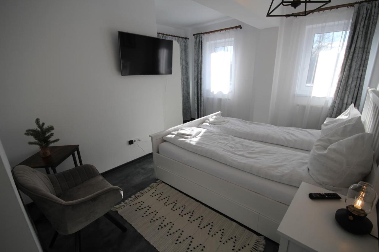 Apartment Francesca mit Parkplatz nähe Altstadt Hermannstadt Exterior foto